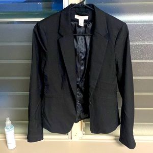 H&M classic fit blazer.